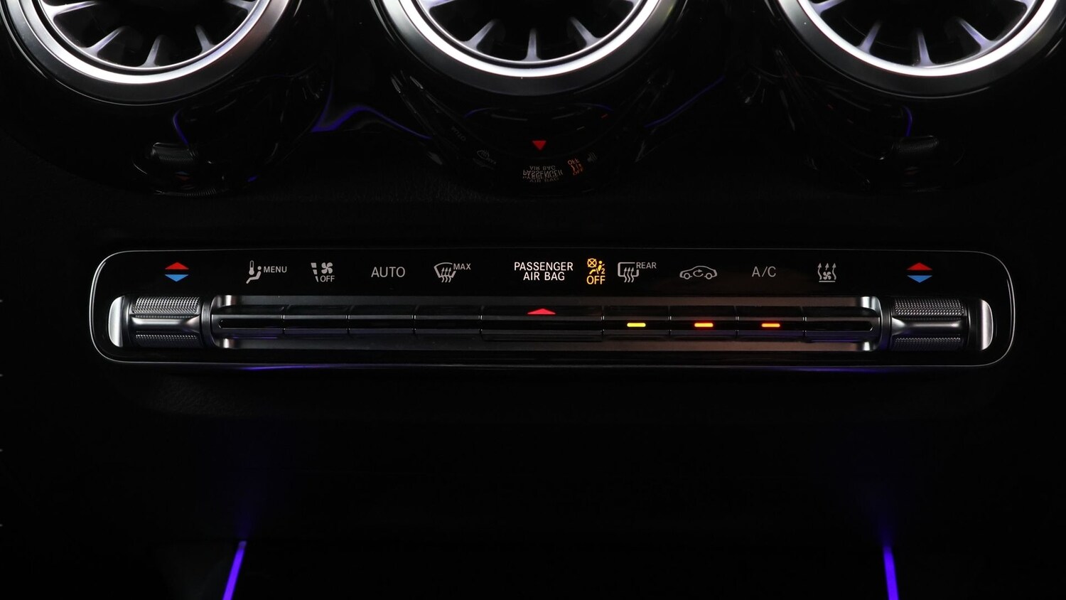 Used Mercedes-Benz EQB 2023 for sale - 77650381: Photo 12