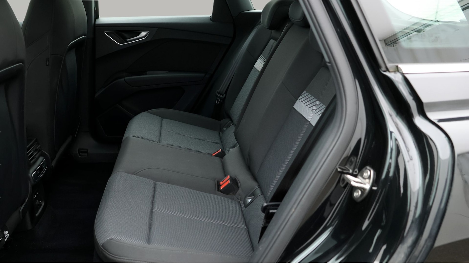 Used Audi Q4 e-tron 2022 for sale - 77181935: Photo 16