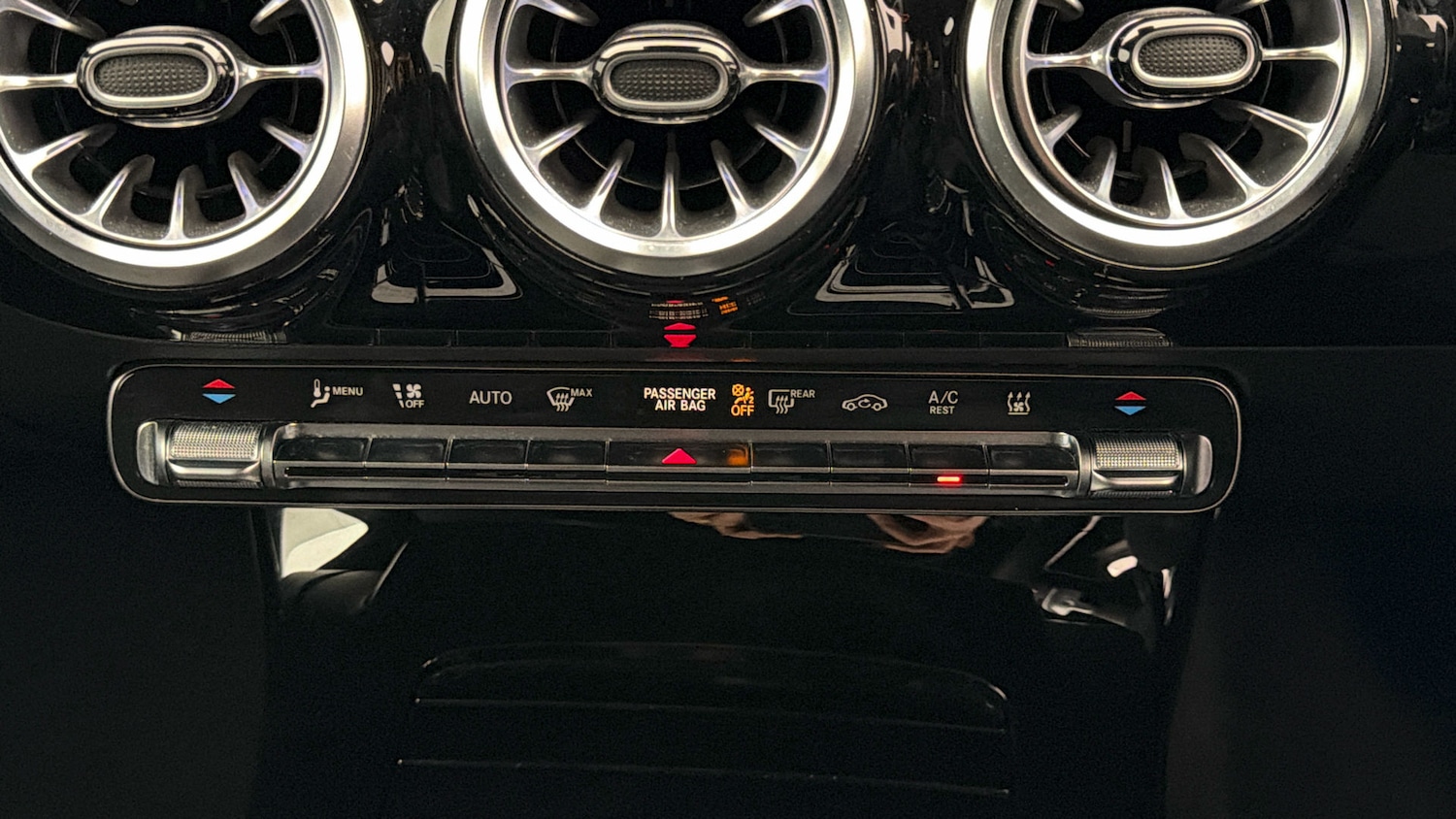 Used Mercedes-Benz A-Class 2023 for sale - 77919186: Photo 11