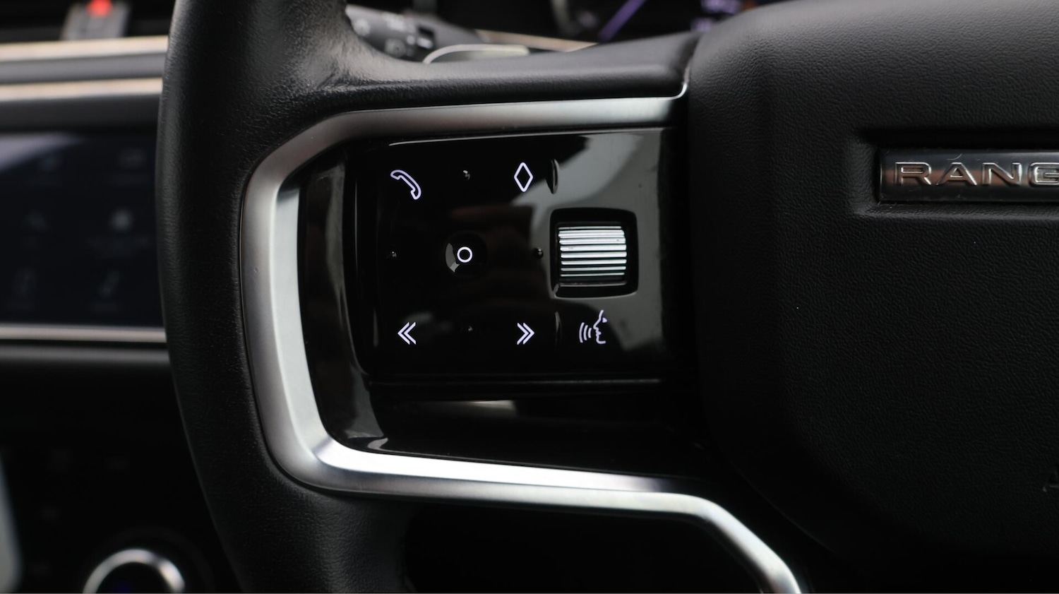 Used Land Rover Range Rover Evoque 2022 for sale - 76433397: Photo 24