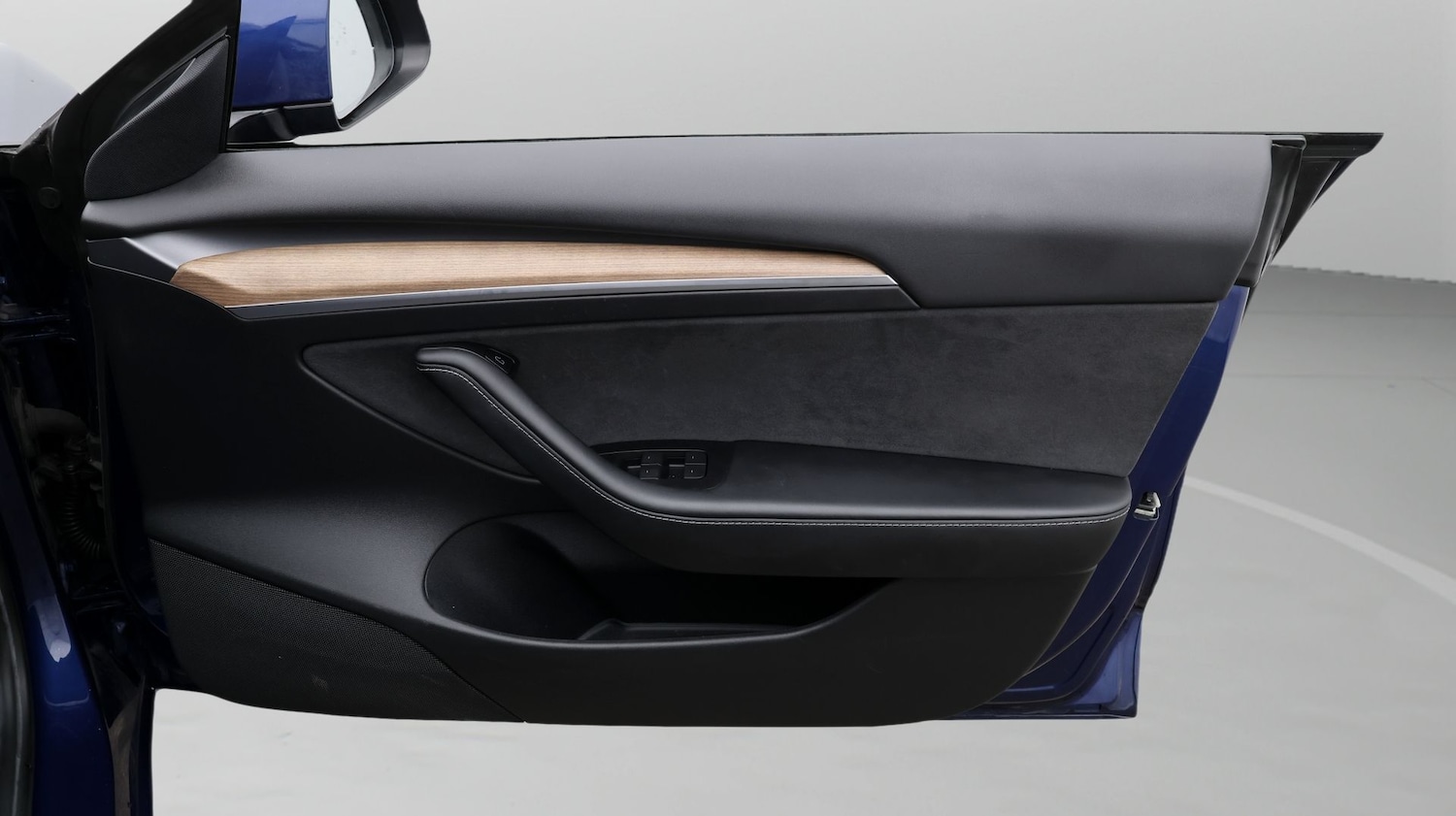 Used Tesla Model 3 2021 for sale - 77303851: Photo 15