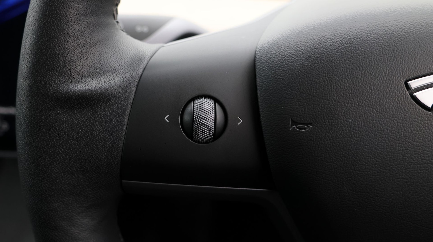 Used Tesla Model 3 2021 for sale - 77303851: Photo 25