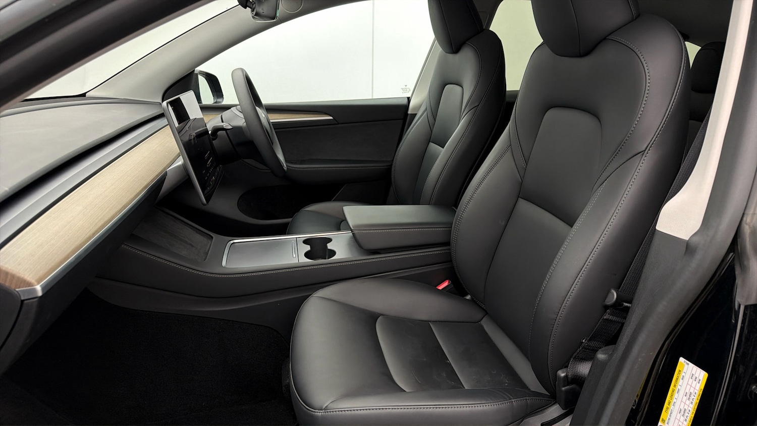 Used Tesla Model Y 2023 for sale - 77945620: Photo 13