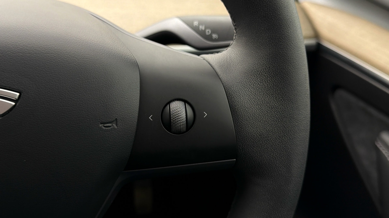 Used Tesla Model Y 2023 for sale - 77945620: Photo 22