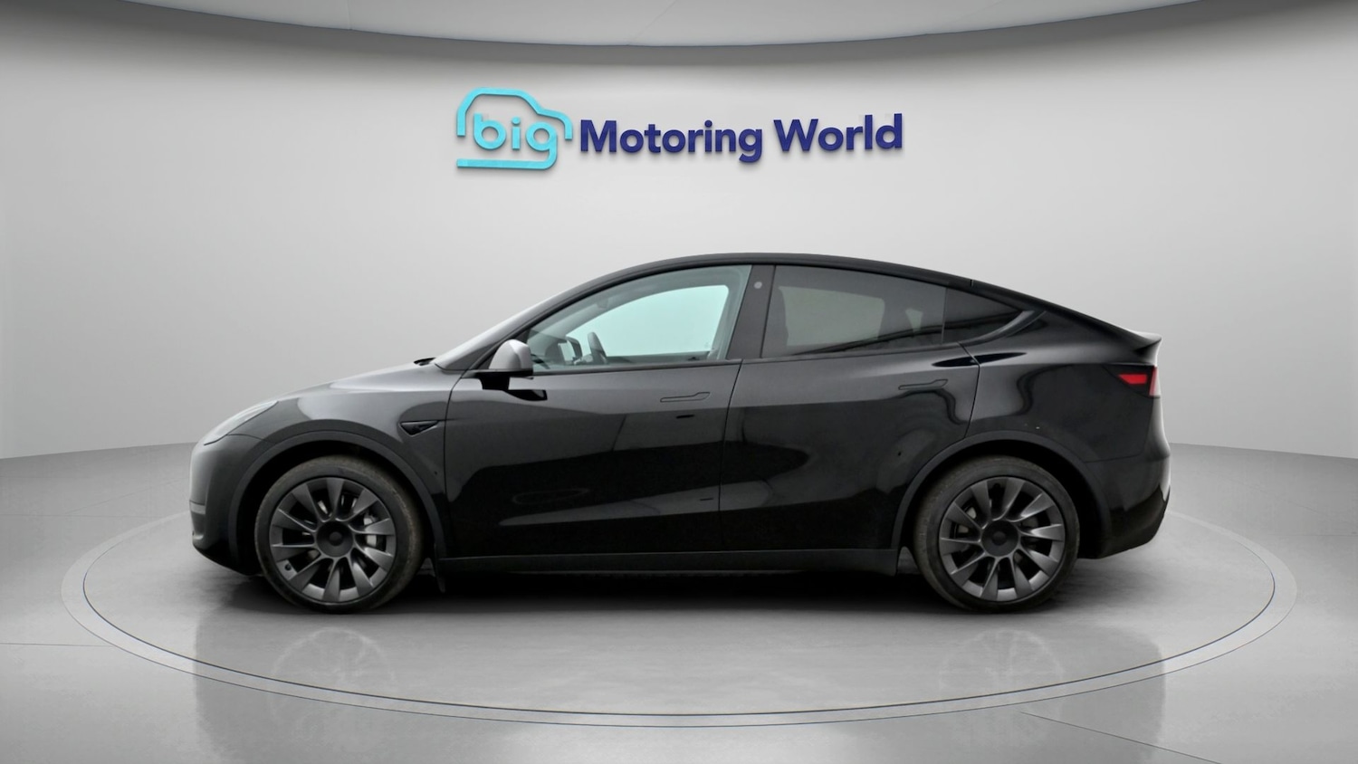 Used Tesla Model Y 2023 for sale - 77945620: Photo 4