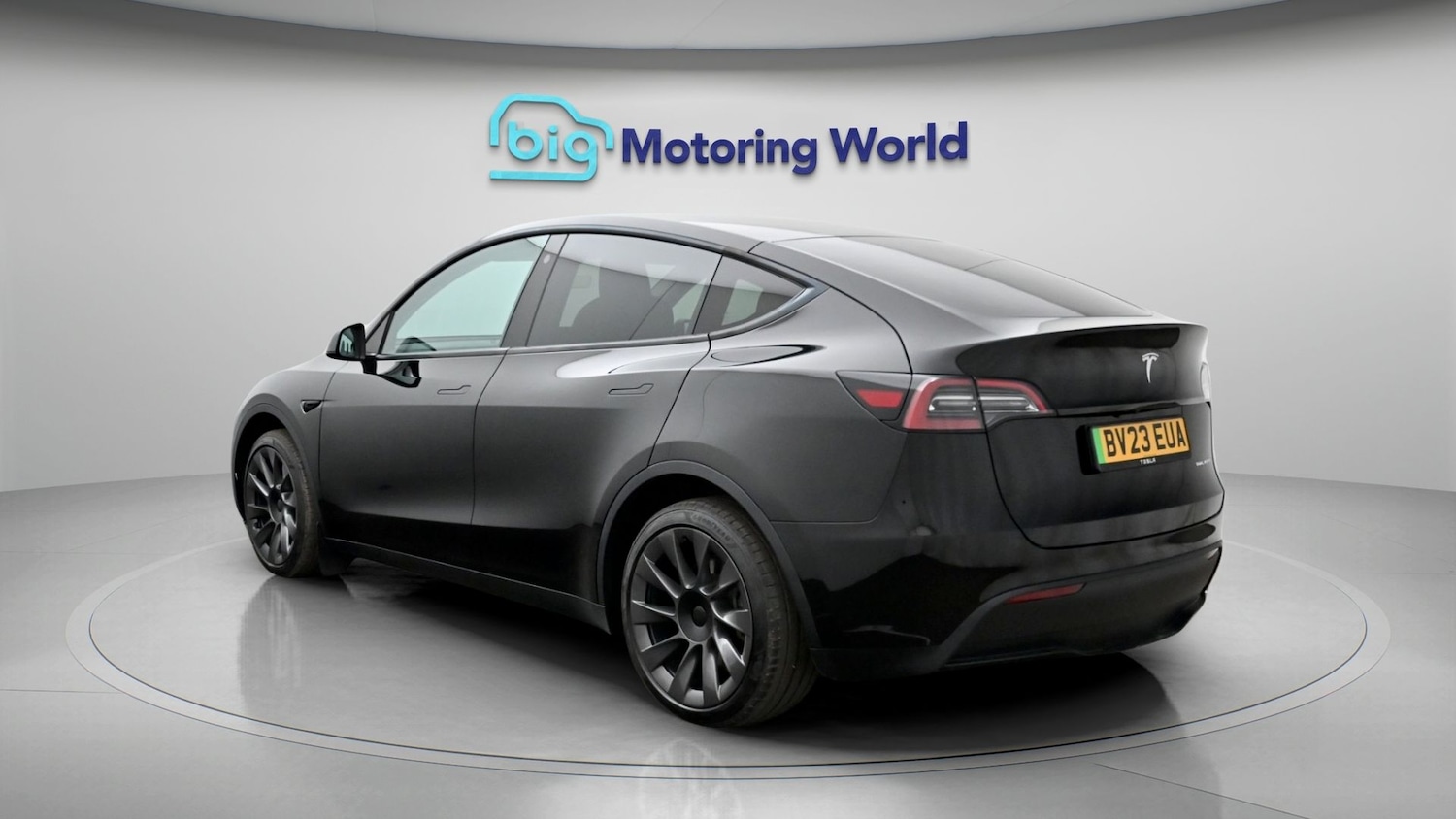 Used Tesla Model Y 2023 for sale - 77945620: Photo 5