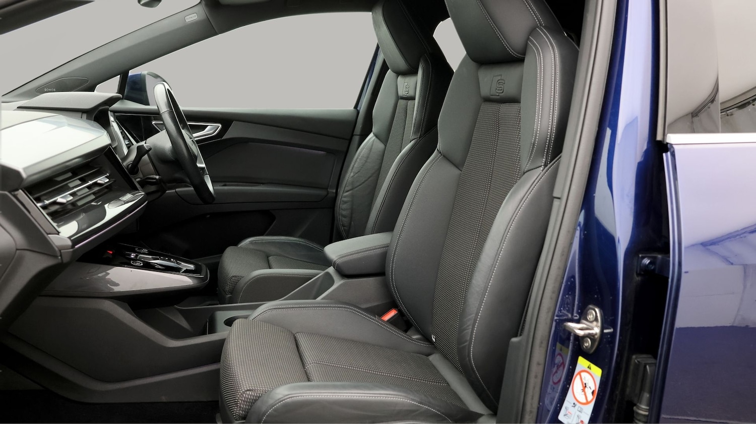 Used Audi Q4 e-tron 2022 for sale - 77352138: Photo 14