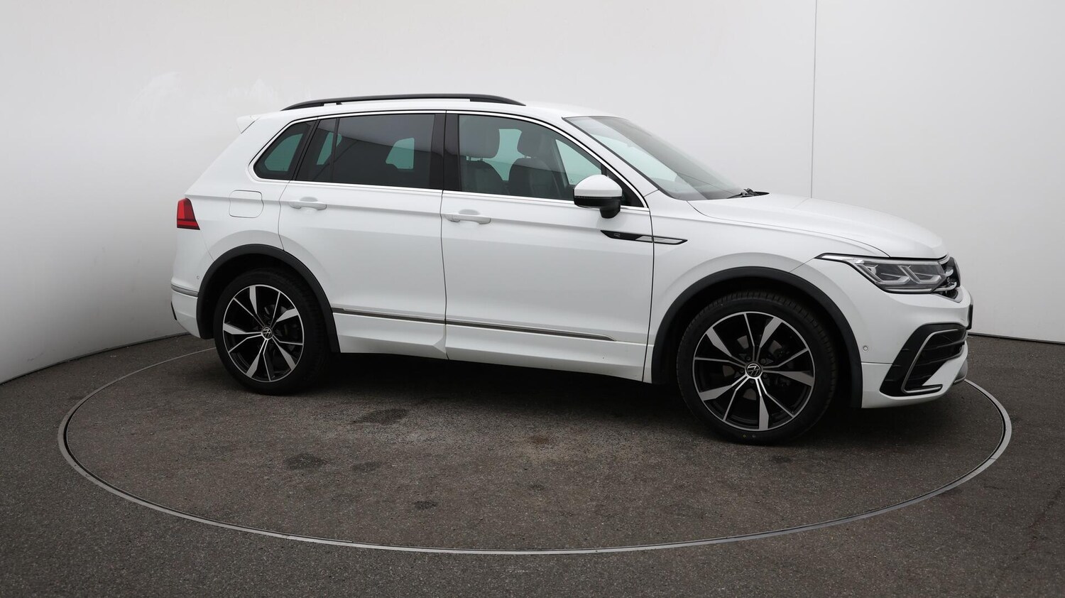 Used Volkswagen Tiguan 2022 for sale - 76136990: Photo 47