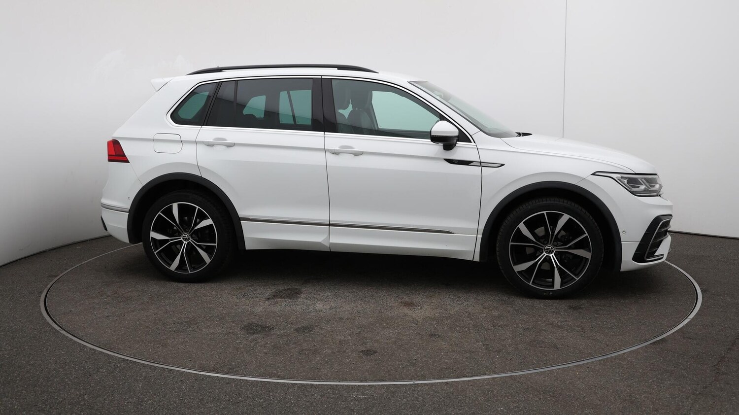 Used Volkswagen Tiguan 2022 for sale - 76136990: Photo 49