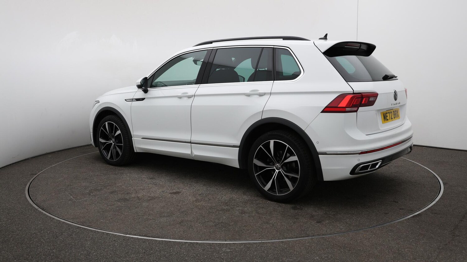 Used Volkswagen Tiguan 2022 for sale - 76136990: Photo 64