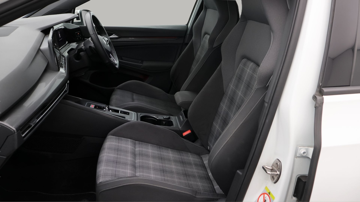 Used Volkswagen Golf 2021 for sale - 77651008: Photo 14