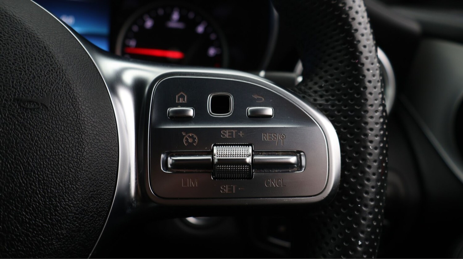 Used Mercedes-Benz GLC 2021 for sale - 78027338: Photo 24