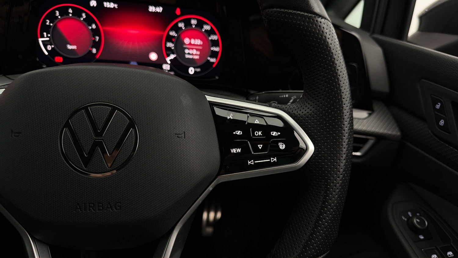 Used Volkswagen Golf 2024 for sale - 77997756: Photo 17