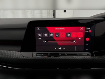 Used Volkswagen Golf 2024 for sale - 77997756: Photo