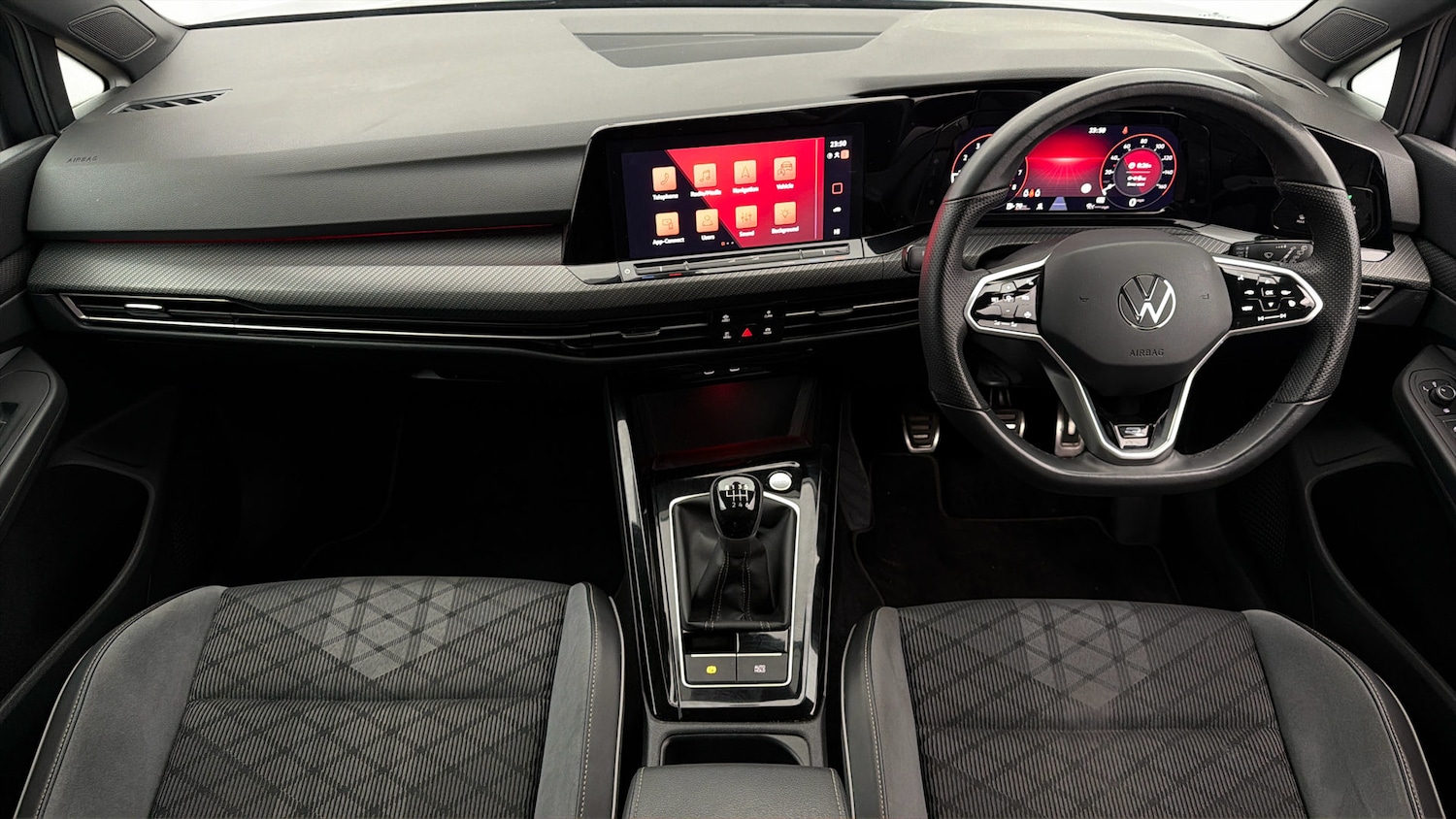 Used Volkswagen Golf 2024 for sale - 77997756: Photo 4