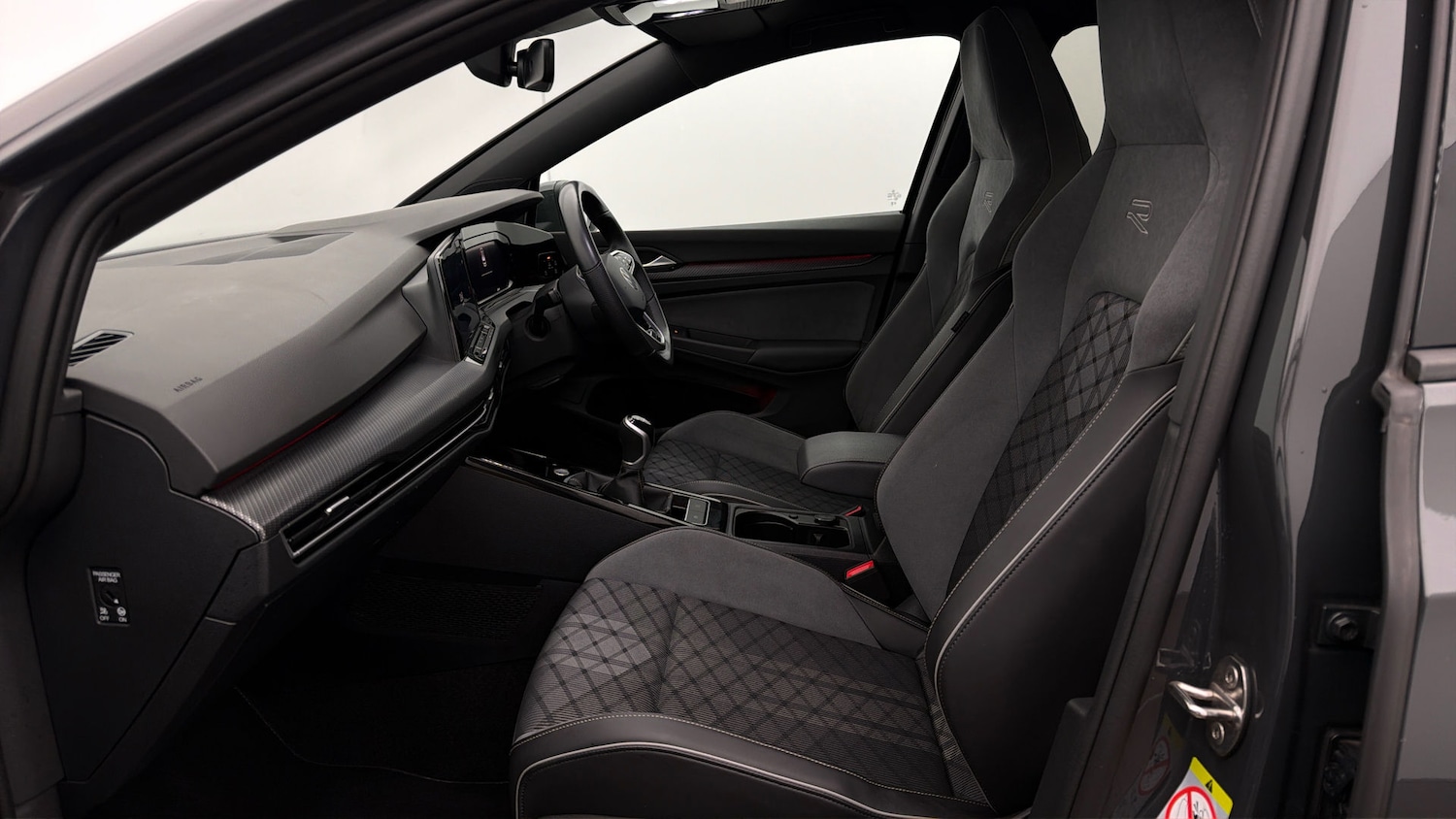 Used Volkswagen Golf 2024 for sale - 77997756: Photo 5