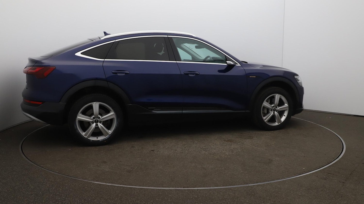 Used Audi e-tron 2022 for sale - 75940841: Photo 52