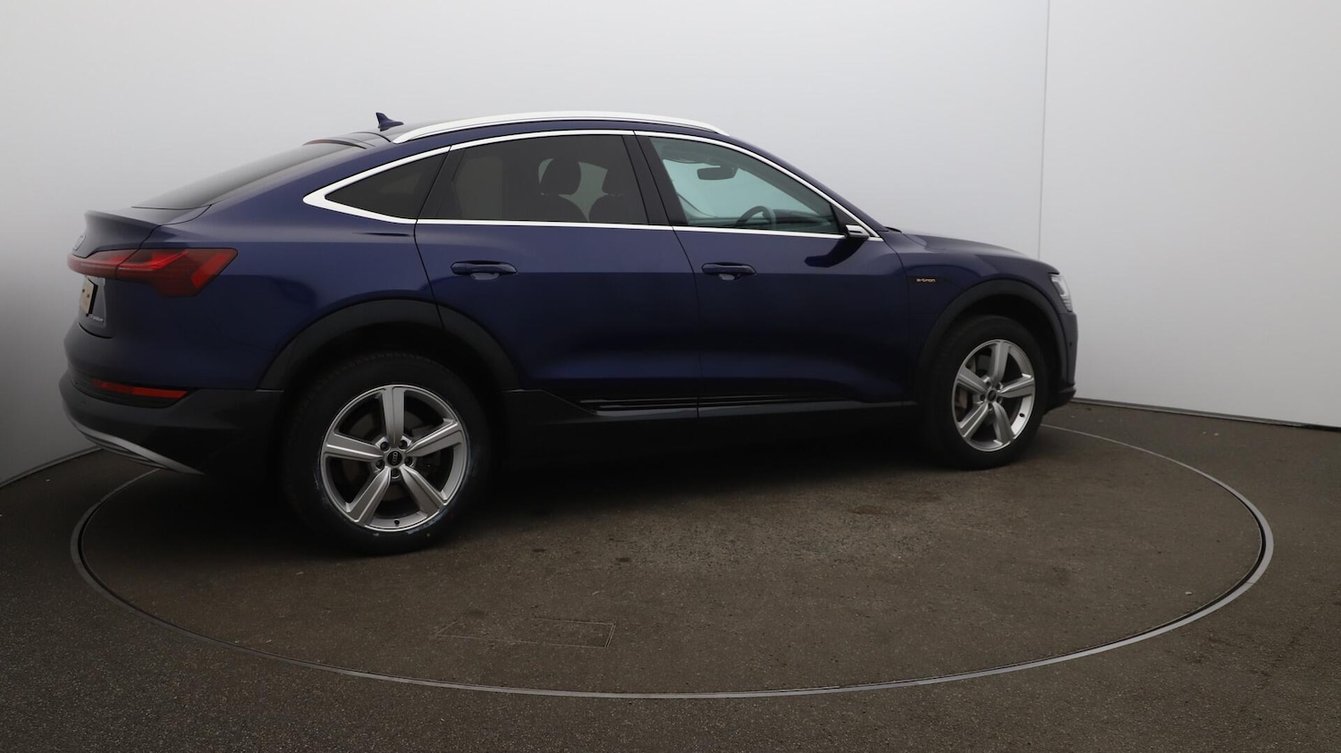 Used Audi e-tron 2022 for sale - 75940841: Photo 53