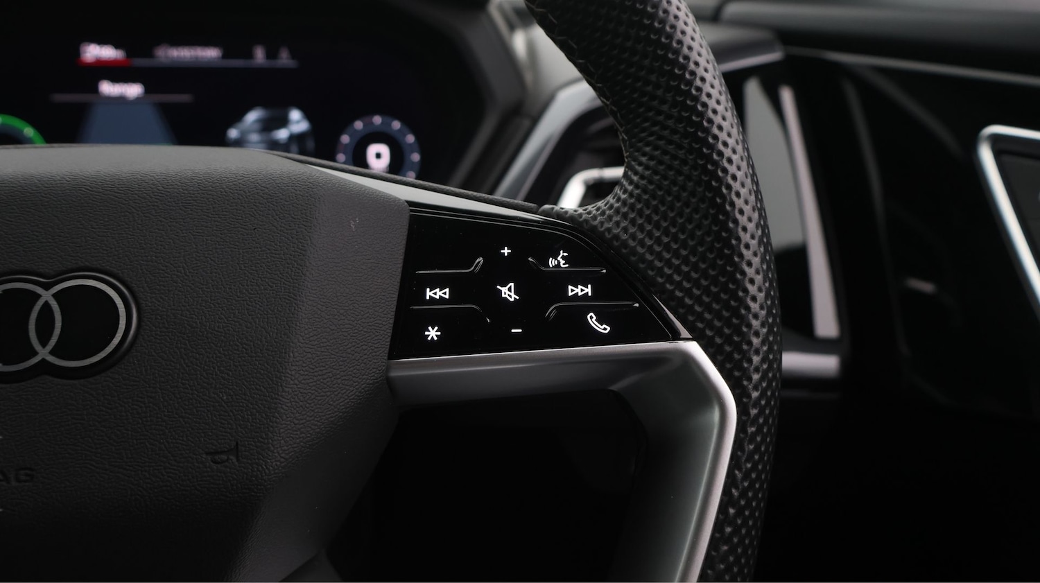 Used Audi Q4 e-tron 2023 for sale - 77606304: Photo 27