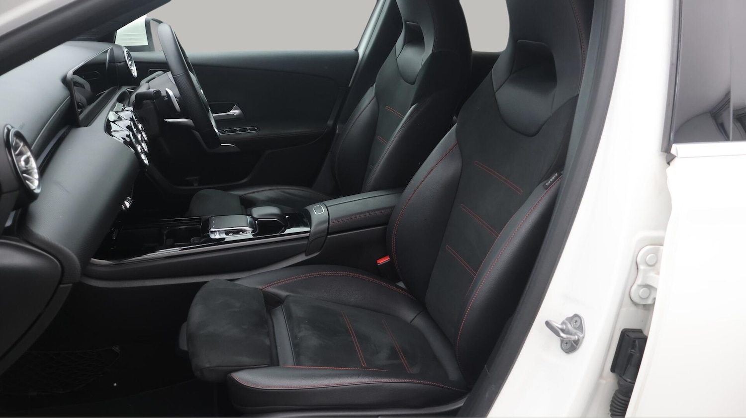 Used Mercedes-Benz A-Class 2019 for sale - 76433111: Photo 15