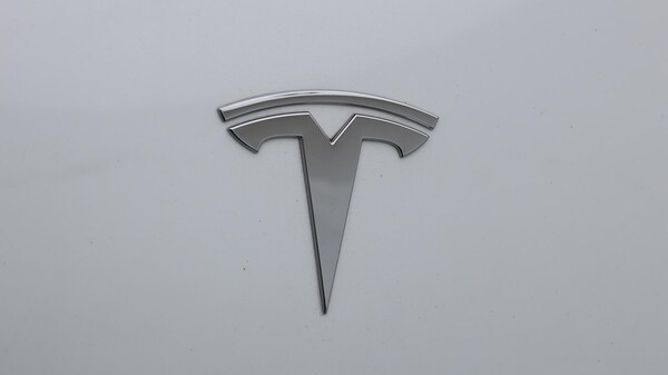 Used Tesla Model 3 2021 for sale - 76200598: Photo 24