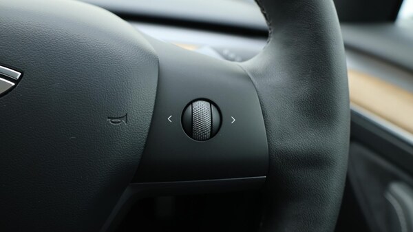 Used Tesla Model 3 2021 for sale - 76200598: Photo 26