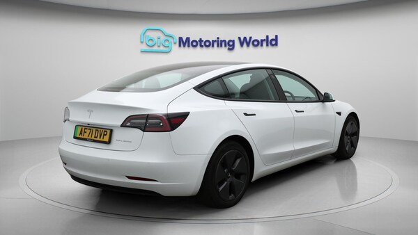 Used Tesla Model 3 2021 for sale - 76200598: Photo 8
