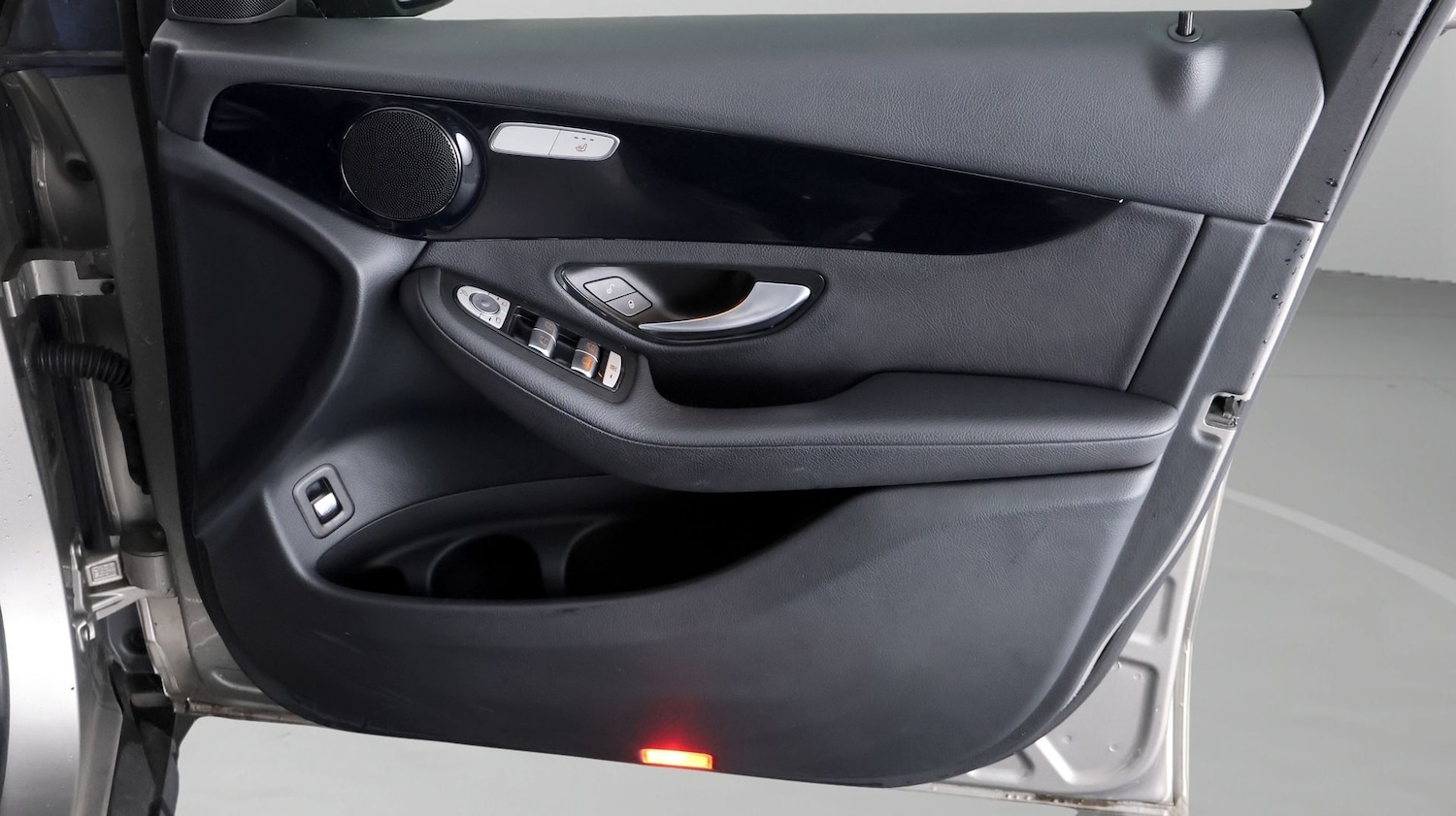 Used Mercedes-Benz GLC 2019 for sale - 77678564: Photo 15