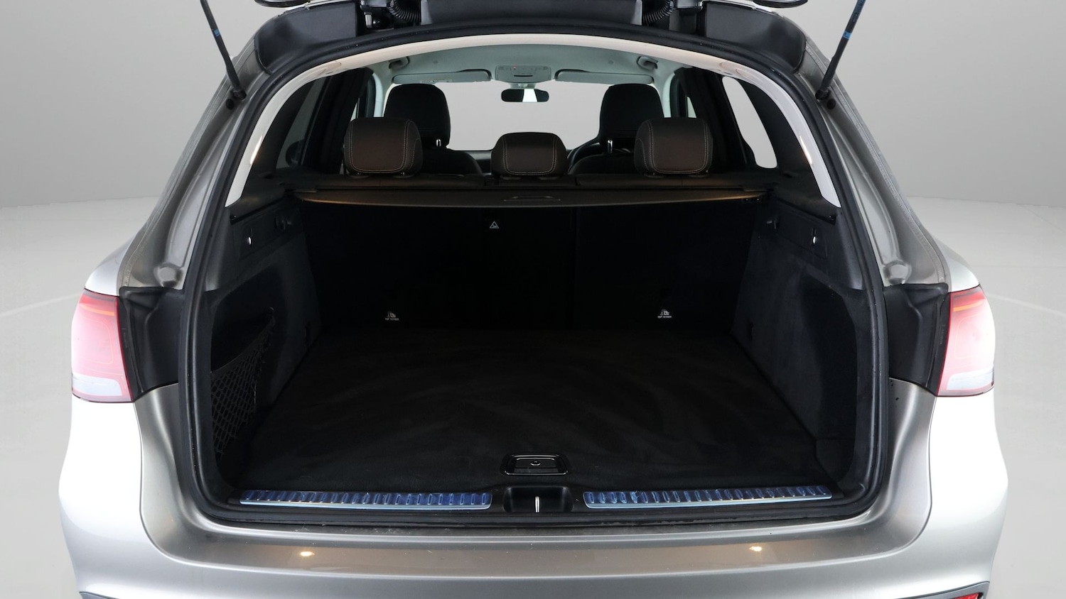 Used Mercedes-Benz GLC 2019 for sale - 77678564: Photo 17