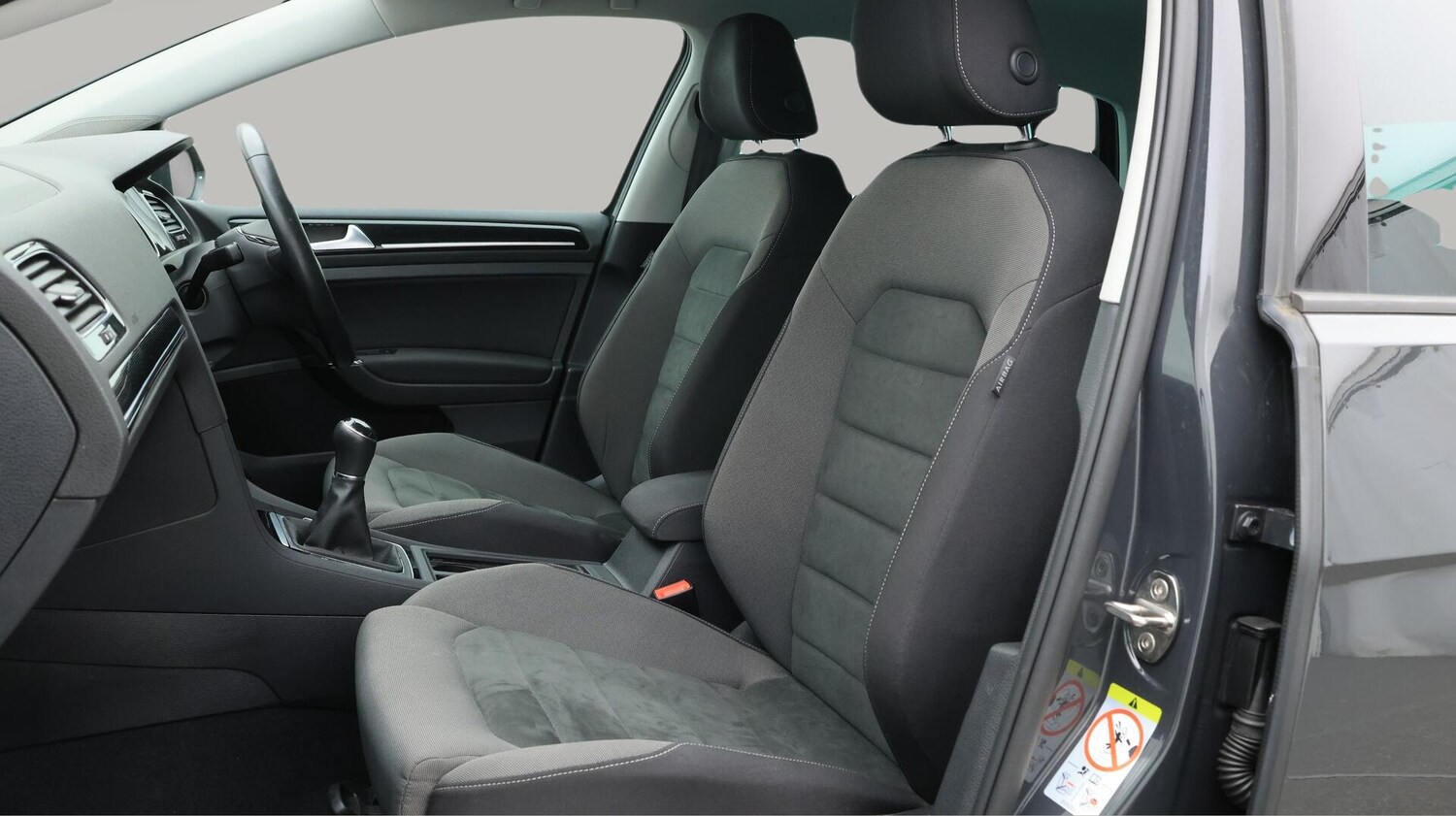 Used Volkswagen Golf 2020 for sale - 76085085: Photo 15