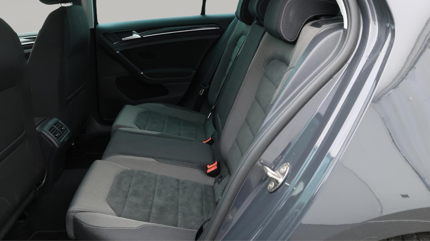 Used Volkswagen Golf 2020 for sale - 76085085: Photo 17