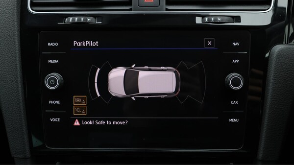 Used Volkswagen Golf 2020 for sale - 76085085: Photo 27