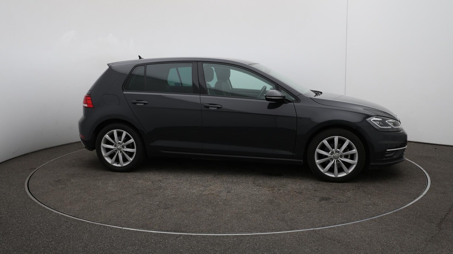Used Volkswagen Golf 2020 for sale - 76085085: Photo 49