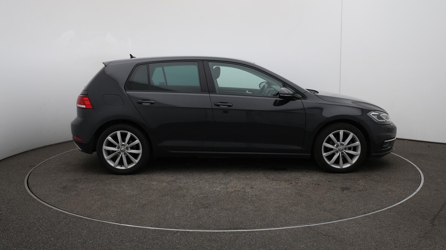 Used Volkswagen Golf 2020 for sale - 76085085: Photo 50