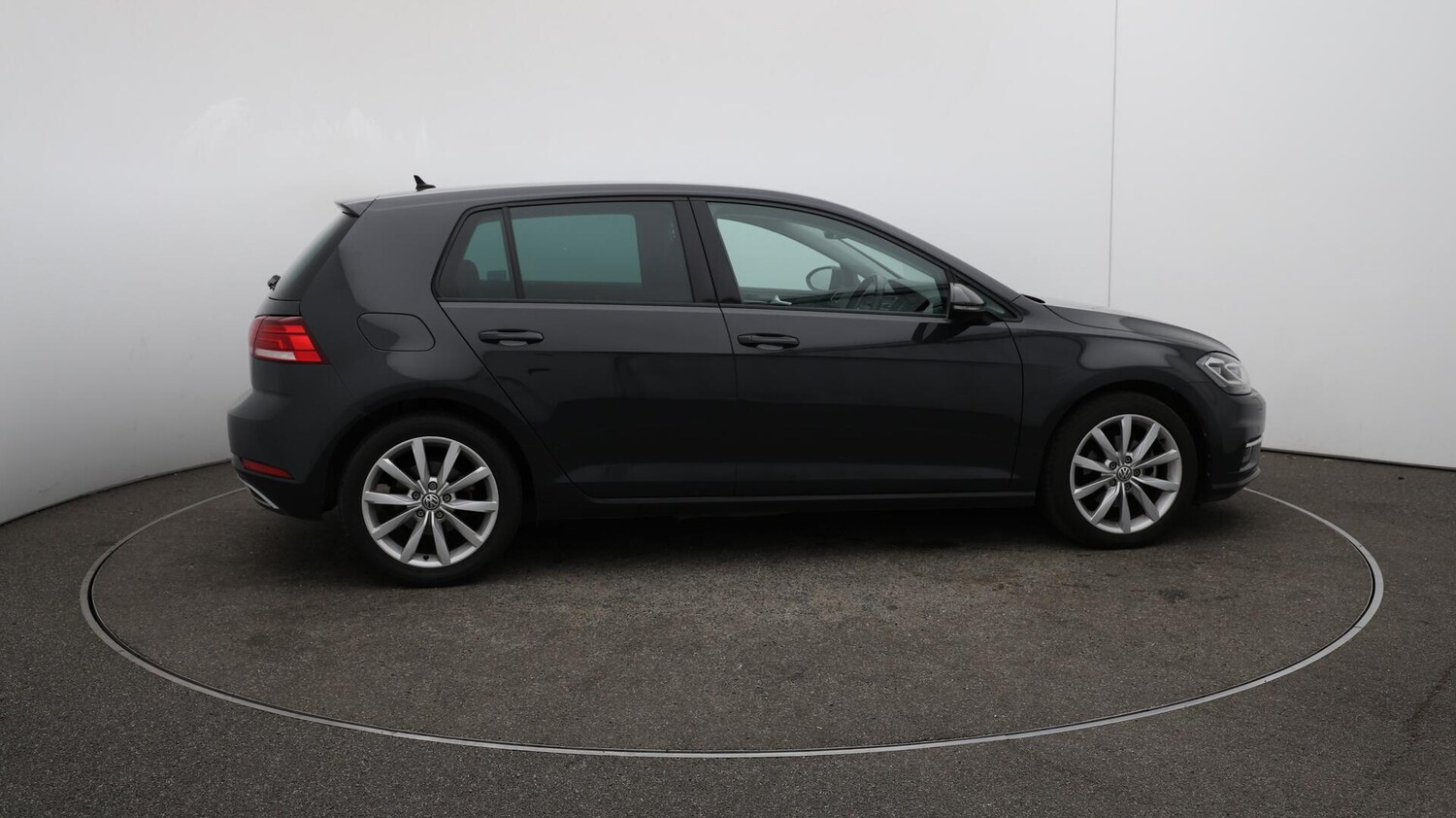 Used Volkswagen Golf 2020 for sale - 76085085: Photo 51