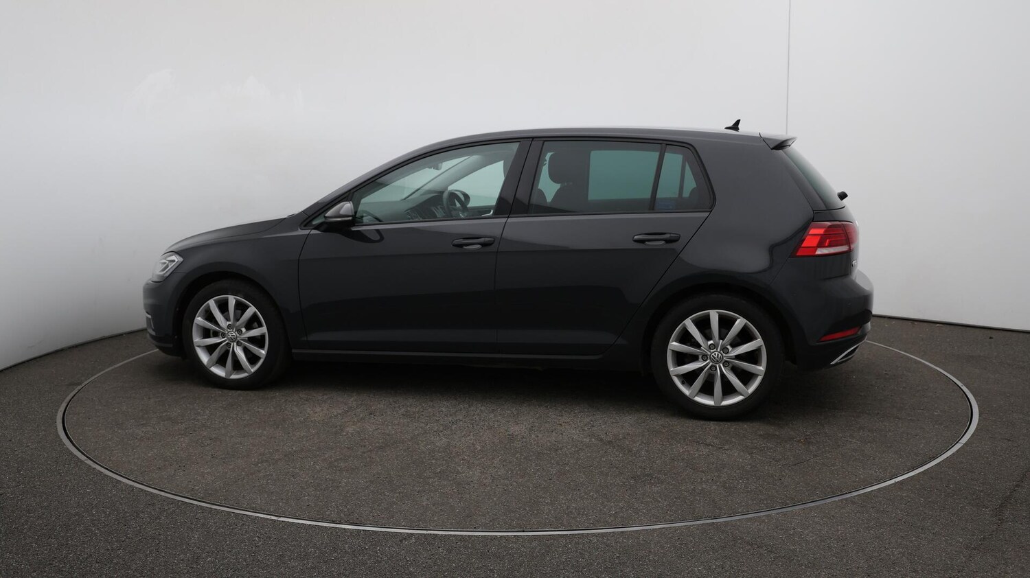 Used Volkswagen Golf 2020 for sale - 76085085: Photo 59