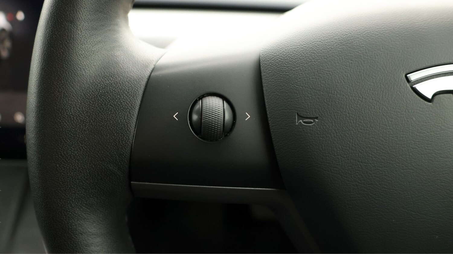 Used Tesla Model 3 2023 for sale - 77181406: Photo 21