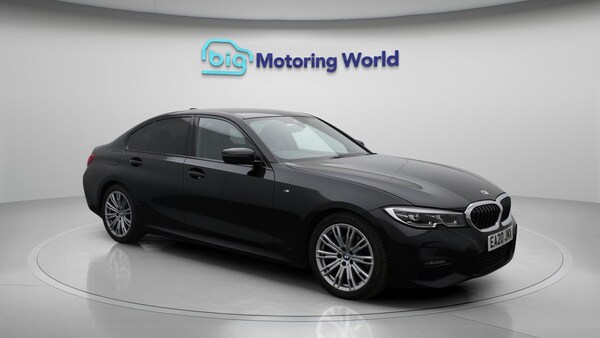 Used BMW 3 Series 2020 for sale - 75964744: Photo 2