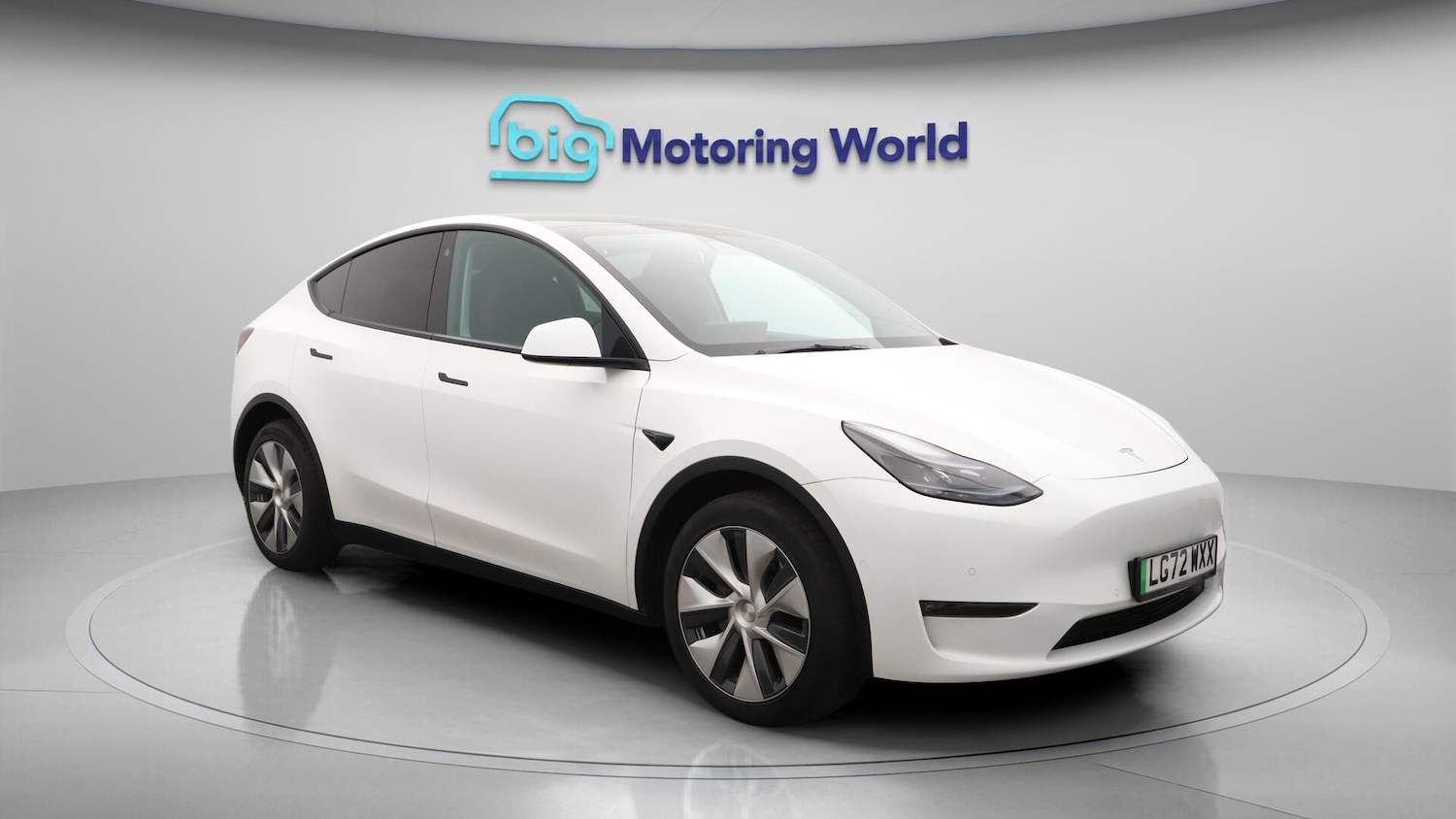 Used Tesla Model Y 2022 for sale - 76136676: Photo 2