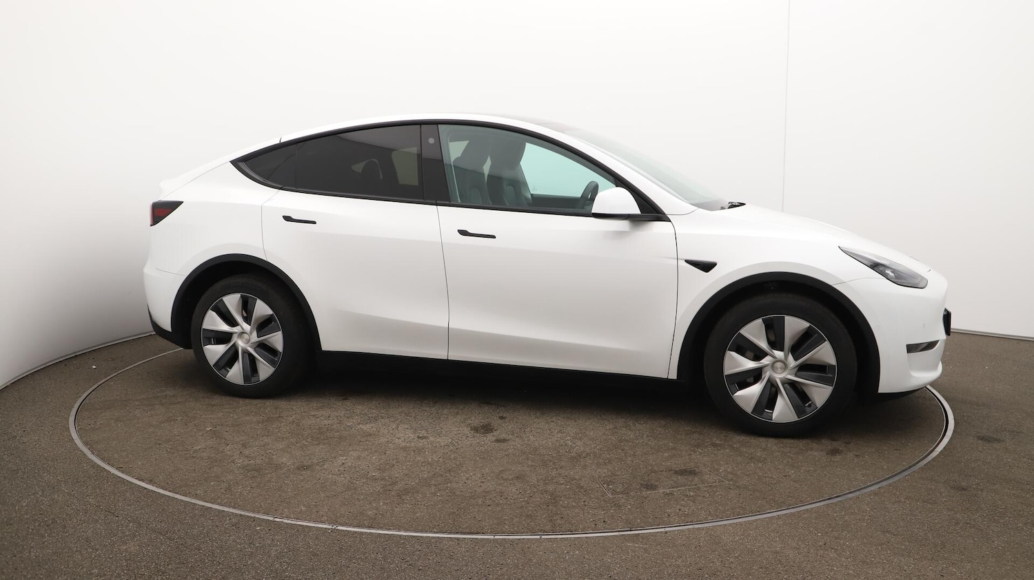 Used Tesla Model Y 2022 for sale - 76136676: Photo 36