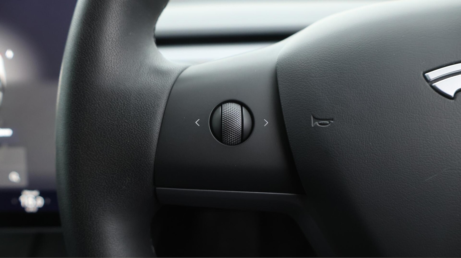 Used Tesla Model Y 2022 for sale - 76136676: Photo 41