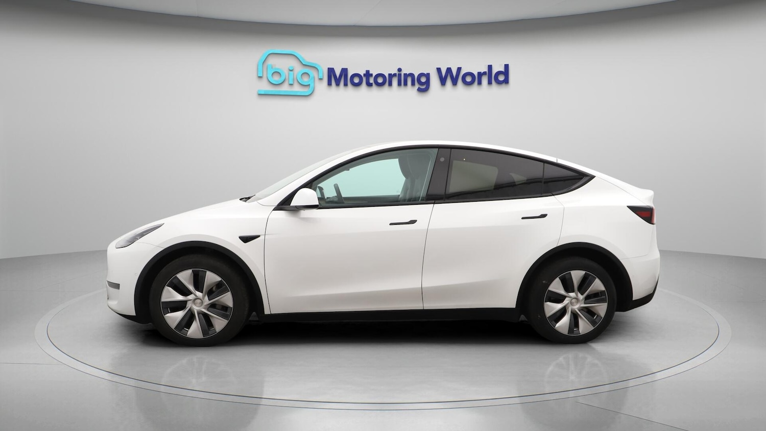 Used Tesla Model Y 2022 for sale - 76136676: Photo 5