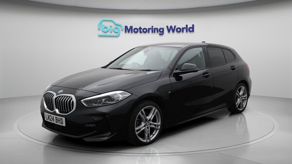 Used BMW 1 Series 2024 for sale - 75268601: Photo 4