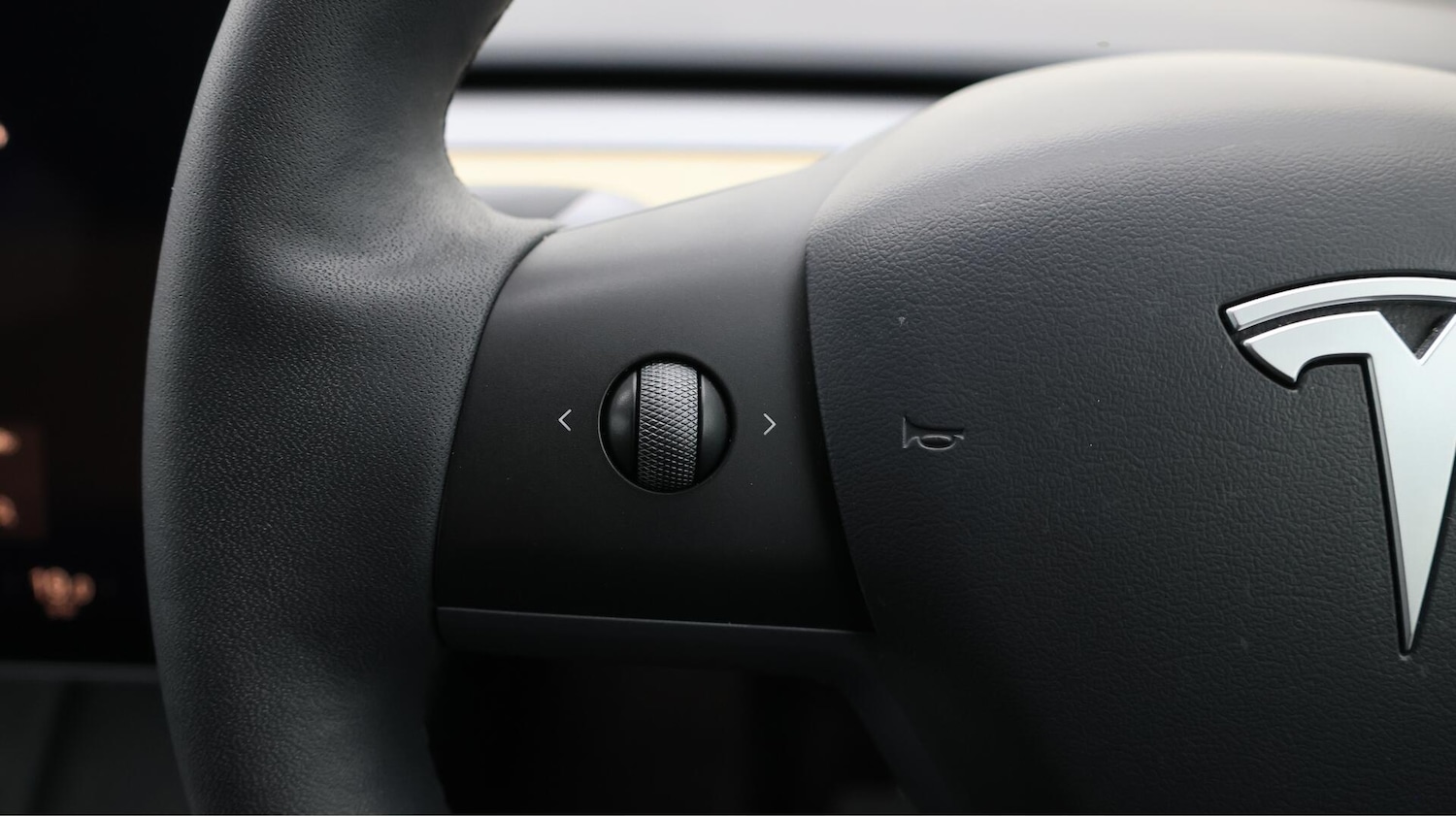 Used Tesla Model Y 2023 for sale - 76620034: Photo 24