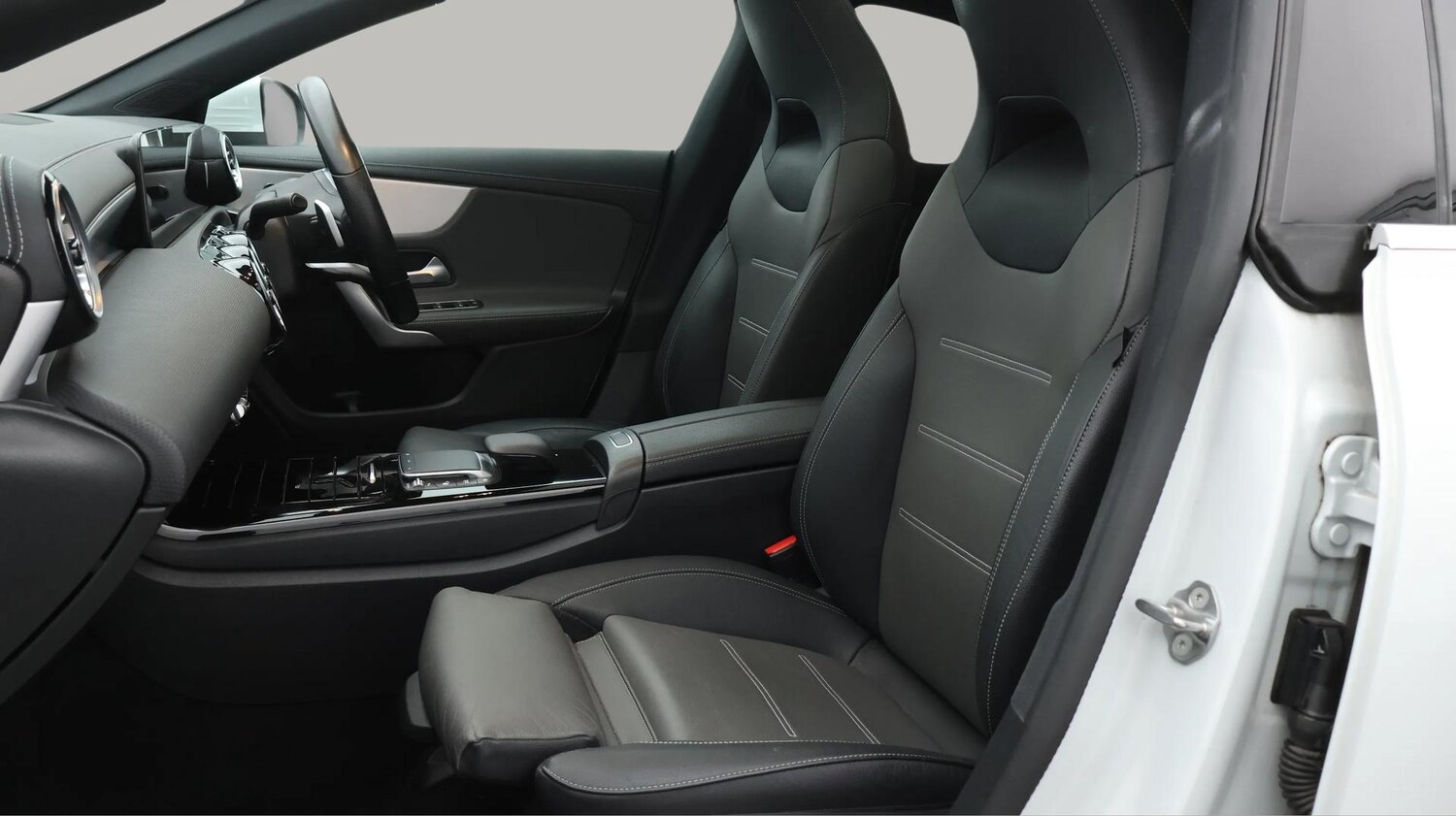 Used Mercedes-Benz CLA 2021 for sale - 76071875: Photo 15