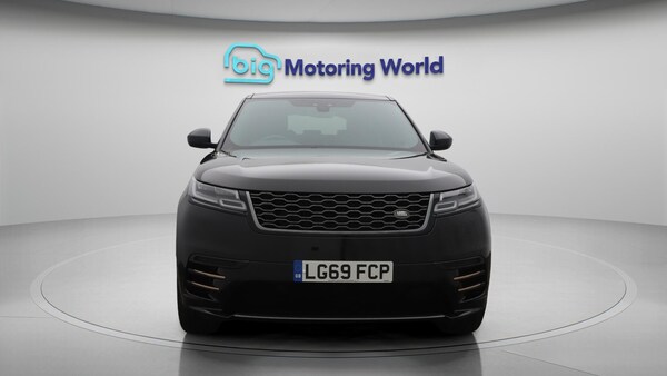 Used Land Rover Range Rover Velar 2019 for sale - 76294628: Photo 3