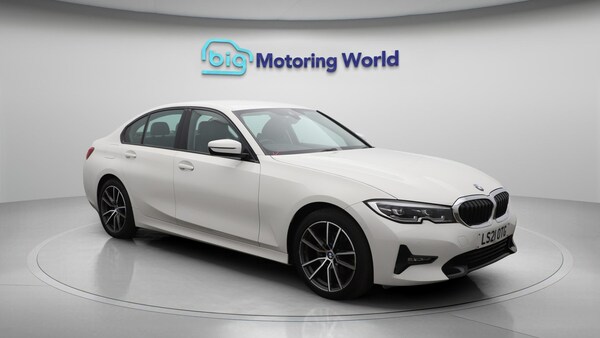 Used BMW 3 Series 2021 for sale - 75257263: Photo 2