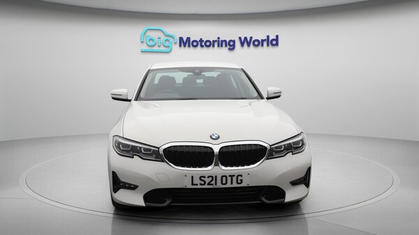 Used BMW 3 Series 2021 for sale - 75257263: Photo 3