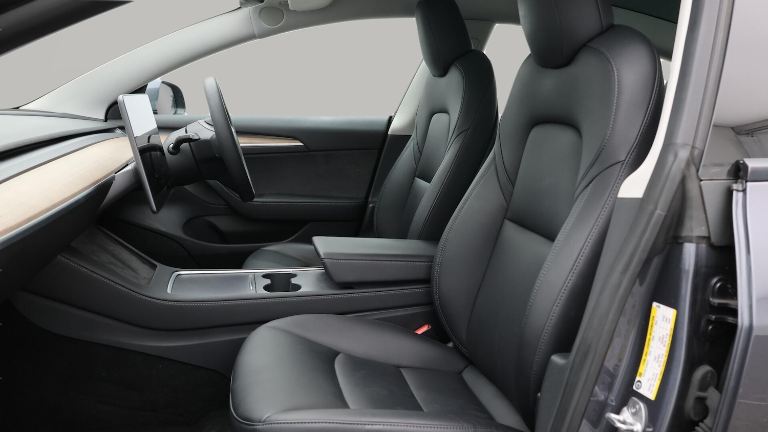 Used Tesla Model 3 2021 for sale - 76689282: Photo 15