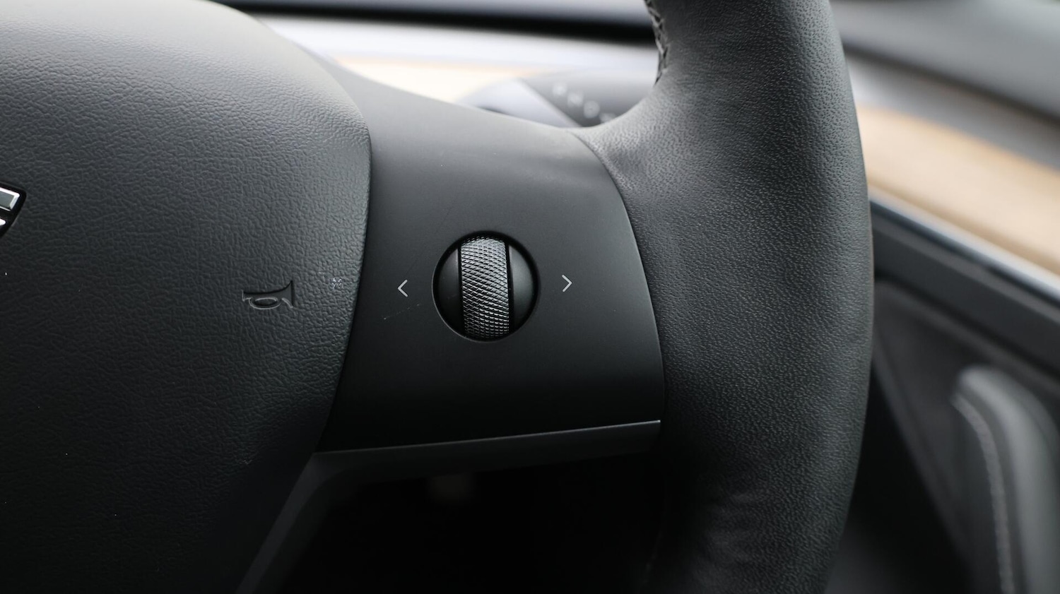 Used Tesla Model 3 2021 for sale - 76689282: Photo 26